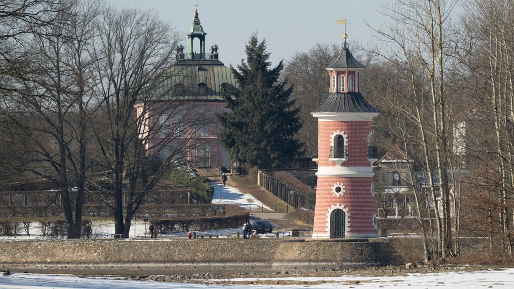 Besondere Orte: Winterpause vorbei - Sachsens kleinstes Schloss öffnet