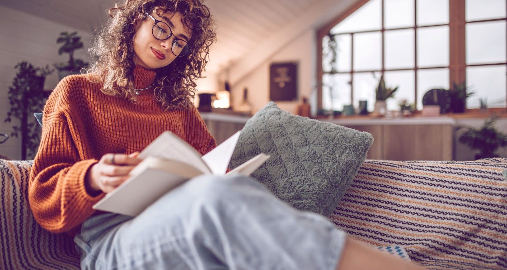 Nur 10 Bücher im Leben lesen? Diese sollten es laut Thalia unbedingt sein!