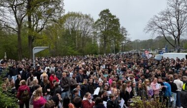POL-CUX: Gedenkmarsch von Bremen-Farge nach Sandbostel: 3.000 Teilnehmende erinnern an ...