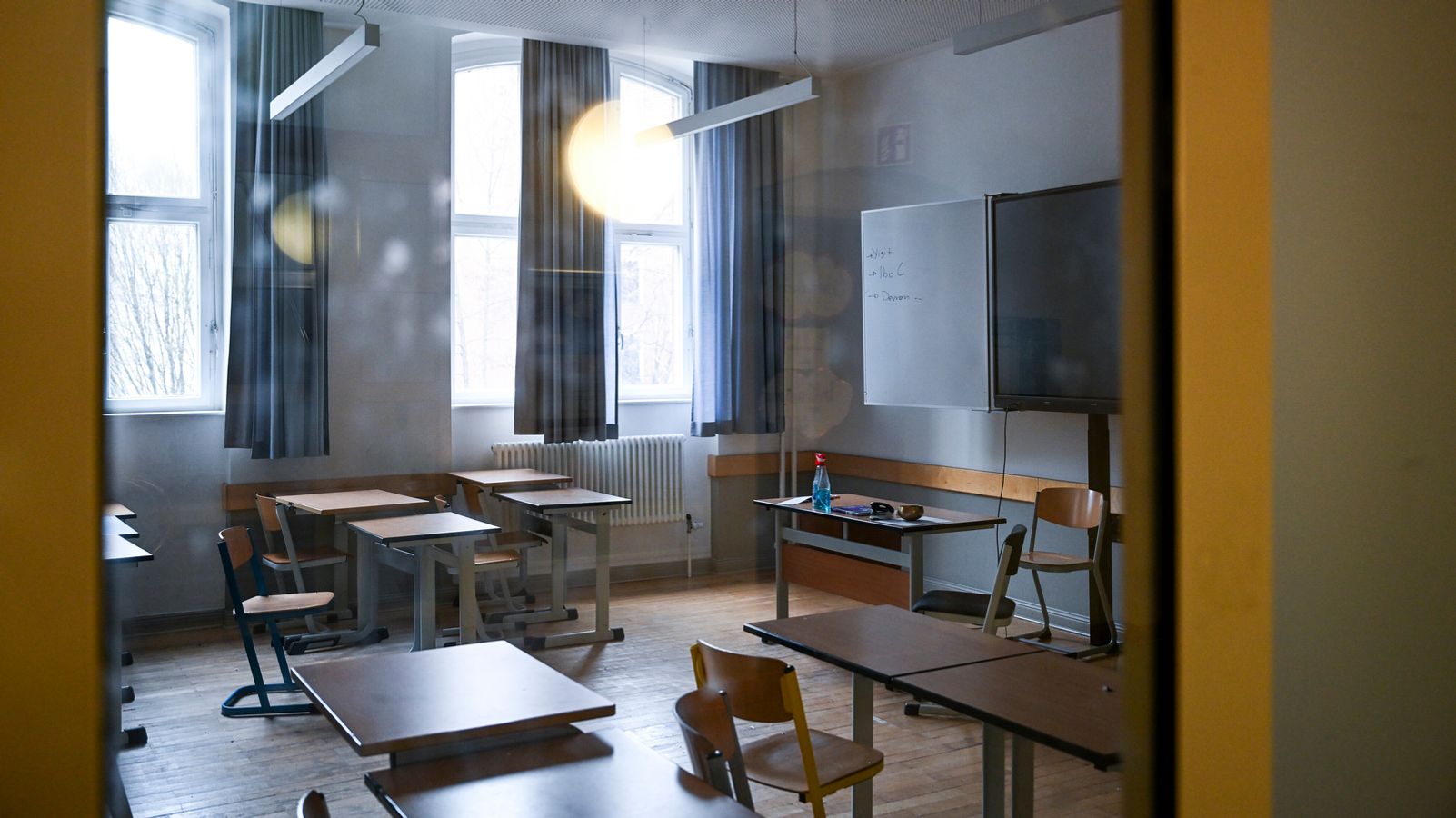 Drohschreiben: Viele Schulen in Duisburg bleiben zu