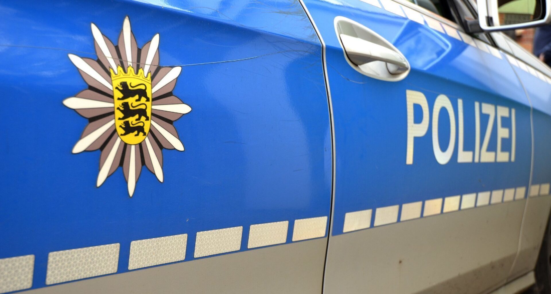 Raub in Stuttgart: Jugendlicher an Wand gedrückt und Pullover ausgezogen - Nachrichten aus Stuttgart