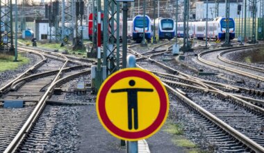Bauarbeiten bei Wunstorf - Erdreich abgesackt: Sperrung der Bahnstrecke Hannover–Bremen - Wirtschaft