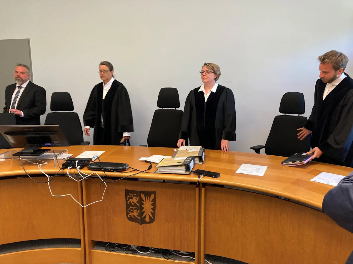 Revision erfolgreich - BGH hebt Urteil nach Tod von 17-Jähriger in Kiel auf - Panorama