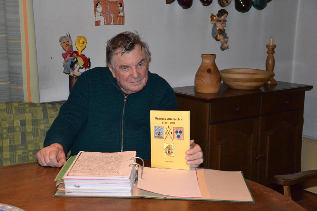 Zehn Jahre lang recherchierte Walter Hipper über Prozesse aus dem 16. bis 20. Jahrhundert. Aus dem 2000-seitigen Informationsmaterial ist nun das Buch „Buachna Streitsachen“ entstanden. 