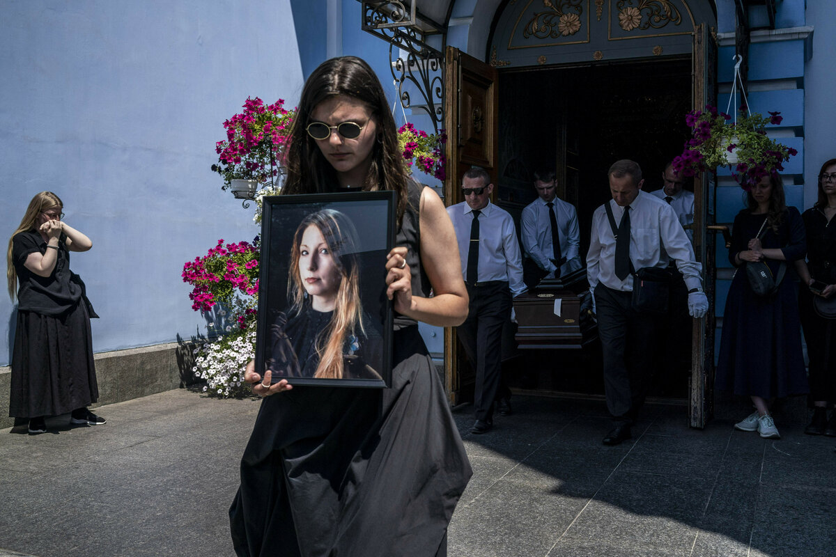 Postumes Buch von ukrainischer Autorin: Wer die Arbeit macht