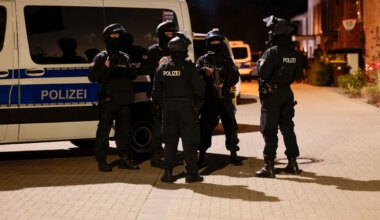Polizeieinsatz - Durchsuchungen im Rocker-Milieu in Köln und Pulheim - Panorama