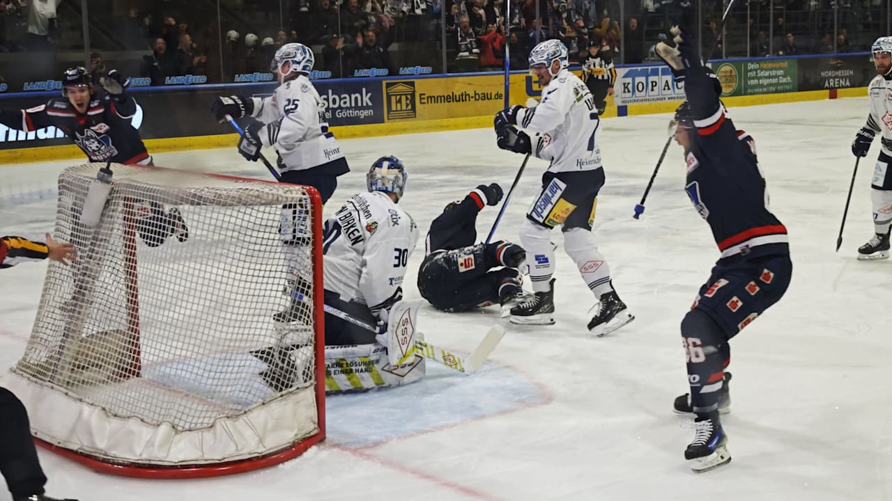 Eishockey: Kassel und Dresden geben sich's immer wilder | Sport