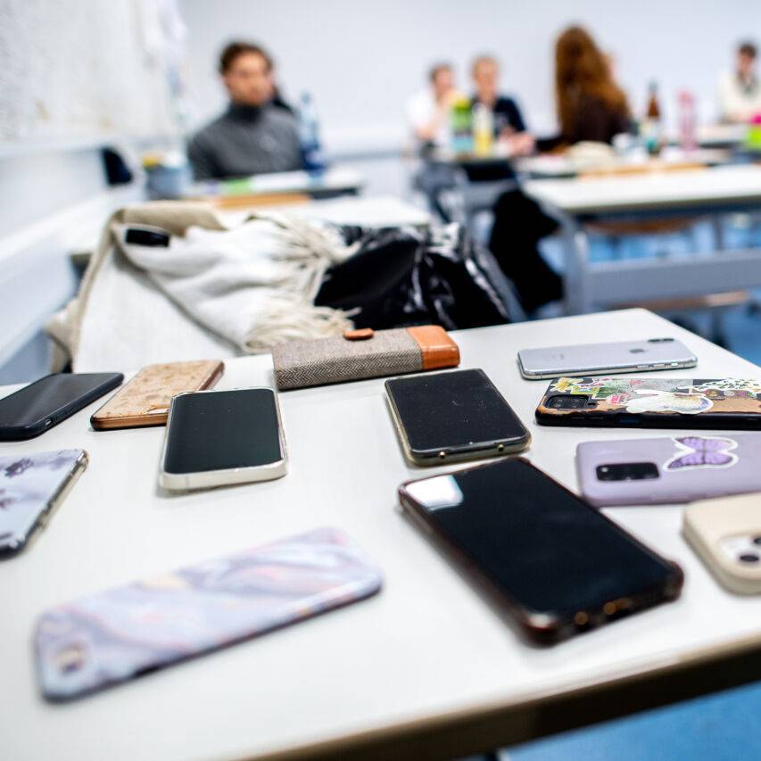 Bochum: Handynutzung in der Schule