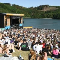 Bald ist es wieder so weit. 2022 kamen zahlreiche Fans zum Biggesee Open Air in Sondern, um Stars wie Jeremias, Joris und Cro live zu erleben.