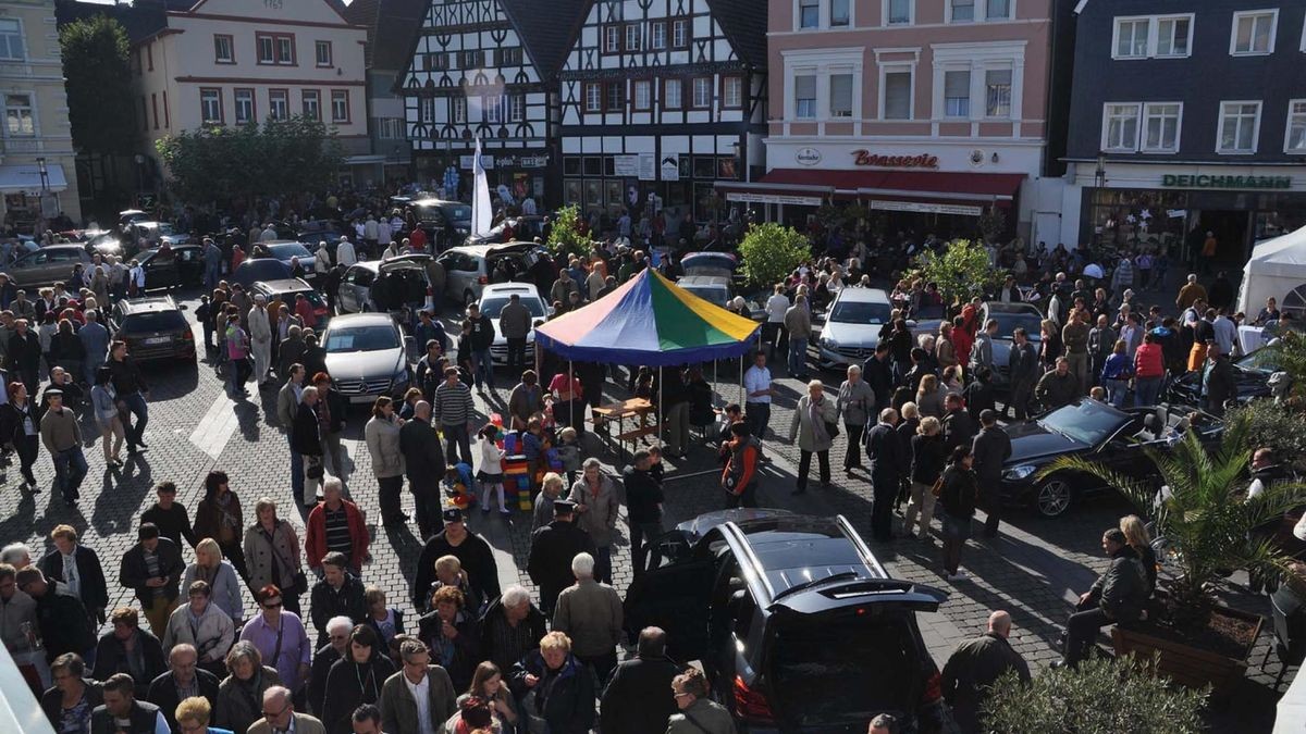 Die Innenstadt von Unna wird sich am Wochenende wieder füllen, wenn die Mobilitätsschau und der verkaufsoffene Sonntag auf dem Programm stehen (Archivfoto).