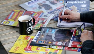 Von Ketten teilweise abgeschafft: Kunden vermissen Papier-Werbeprospekte - und kaufen weniger