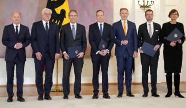 Üppiges Übergangsgeld: Bis zu 243.000 Euro? Diese Ansprüche haben Minister nach ihrer Amtszeit