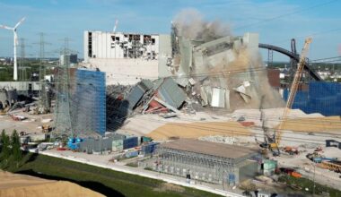 Hamburg: Kohlekraftwerk Moorburg im 2. Versuch endgültig gesprengt | Regional