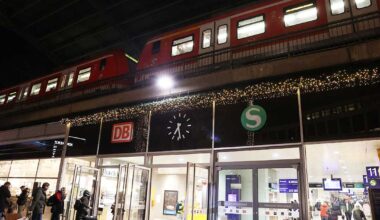Müllpresse am Kölner Hauptbahnhof brannte