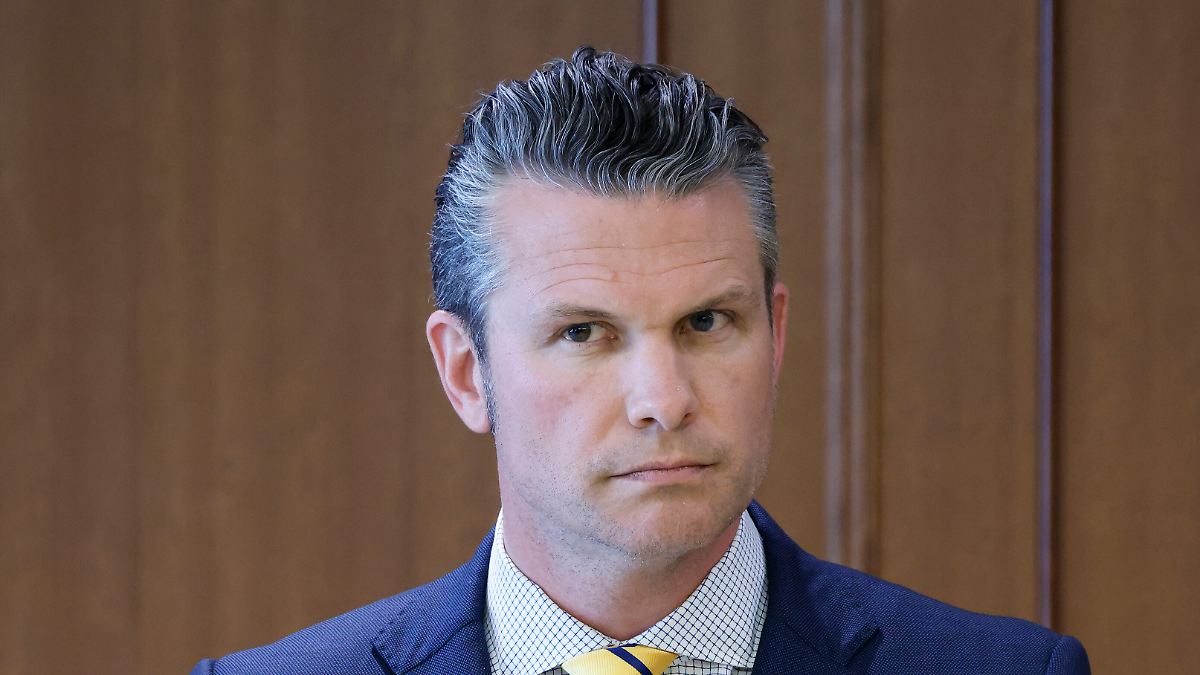 Pentagon-Chef Pete Hegseth lässt "verschwenderische" Ausgaben von 5,1 Milliarden Dollar streichen