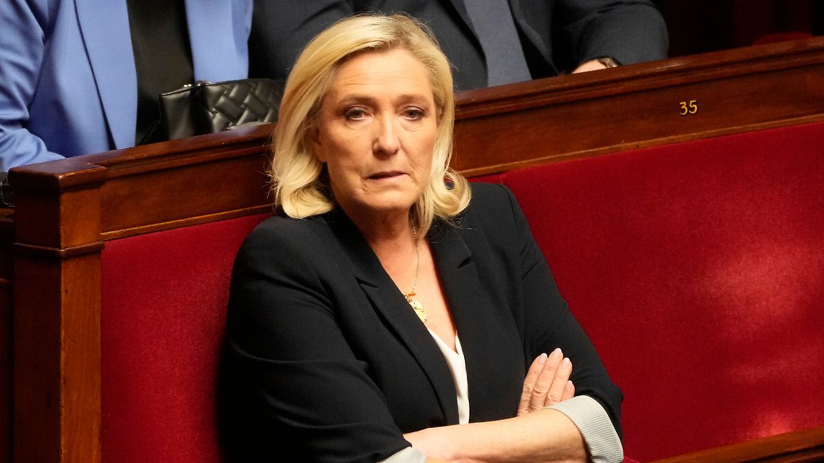 Berufung wohl deutlich vor Wahl: Gericht bietet Le Pen noch Chance auf Präsidentschaftskandidatur