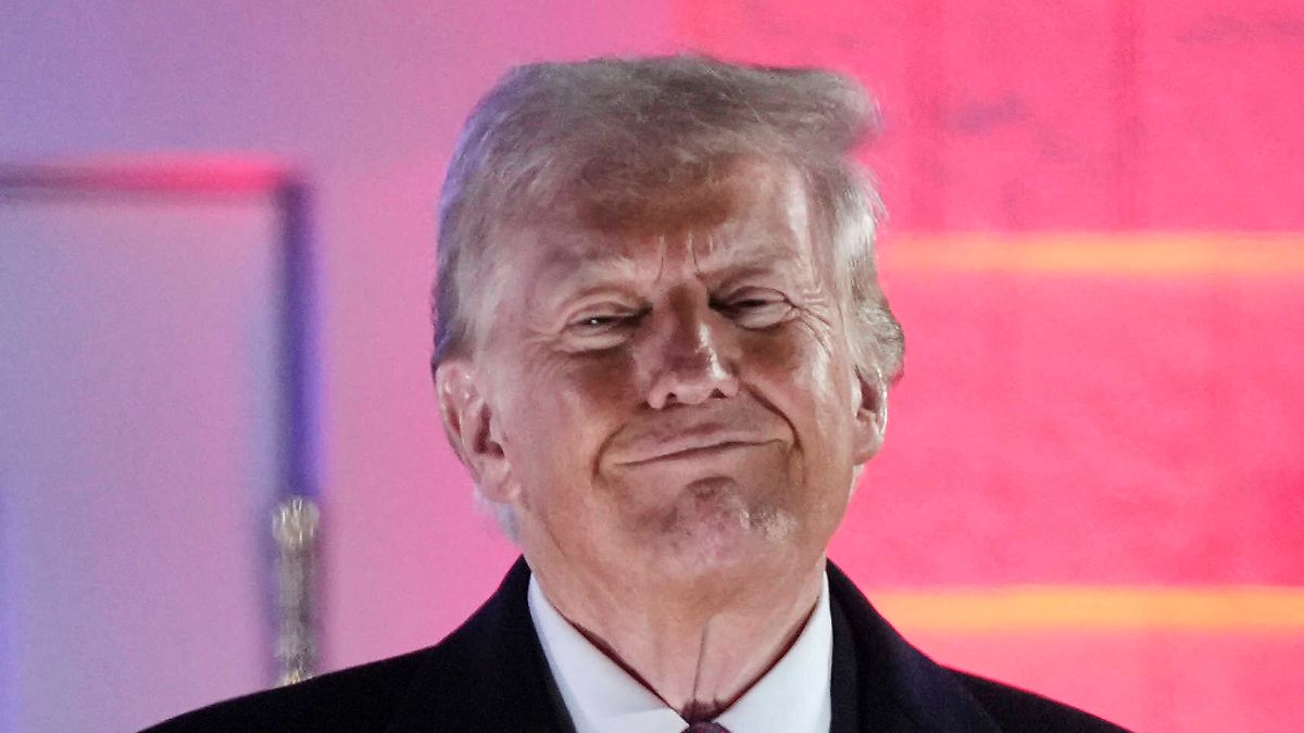 Umfragewerte sinken deutlich: Erste 100 Tage: autoritärer Trump dominiert Weltpolitik