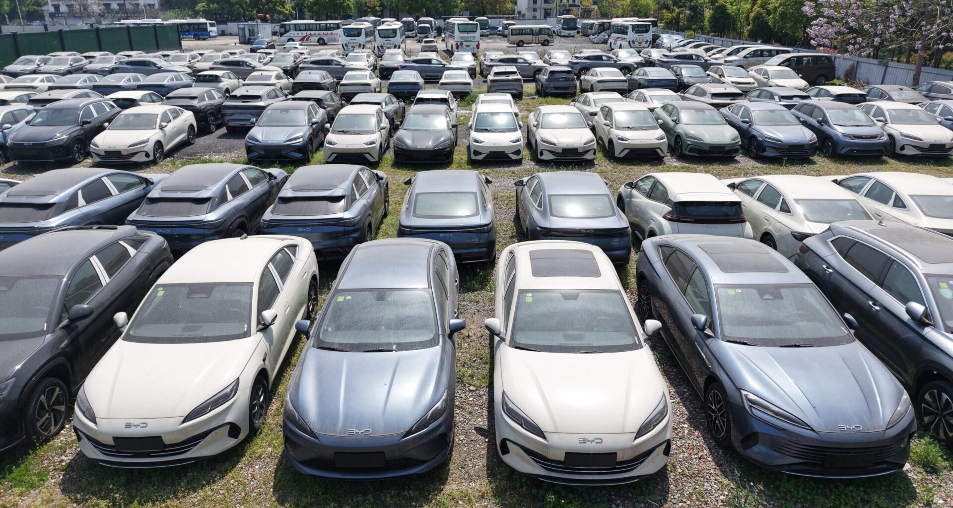 Kritiker werfen der chinesischen Automarke vor, Fahrzeuge zu Dumpingpreisen anzubieten.