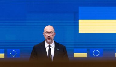 Vize-Premier fliegt in die USA: Kiew: Rohstoff-Deal kurz vor Abschluss