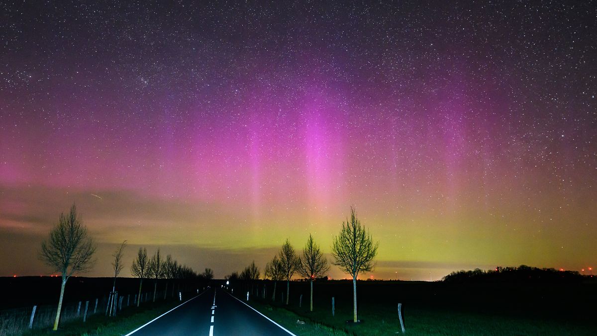Buntes Naturspektakel: Polarlichter erhellen Himmel über Deutschland