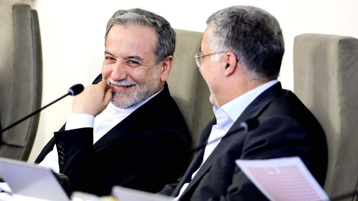 "Angespanntes" Verhältnis: Teheran will mit Berlin über Atomprogramm sprechen