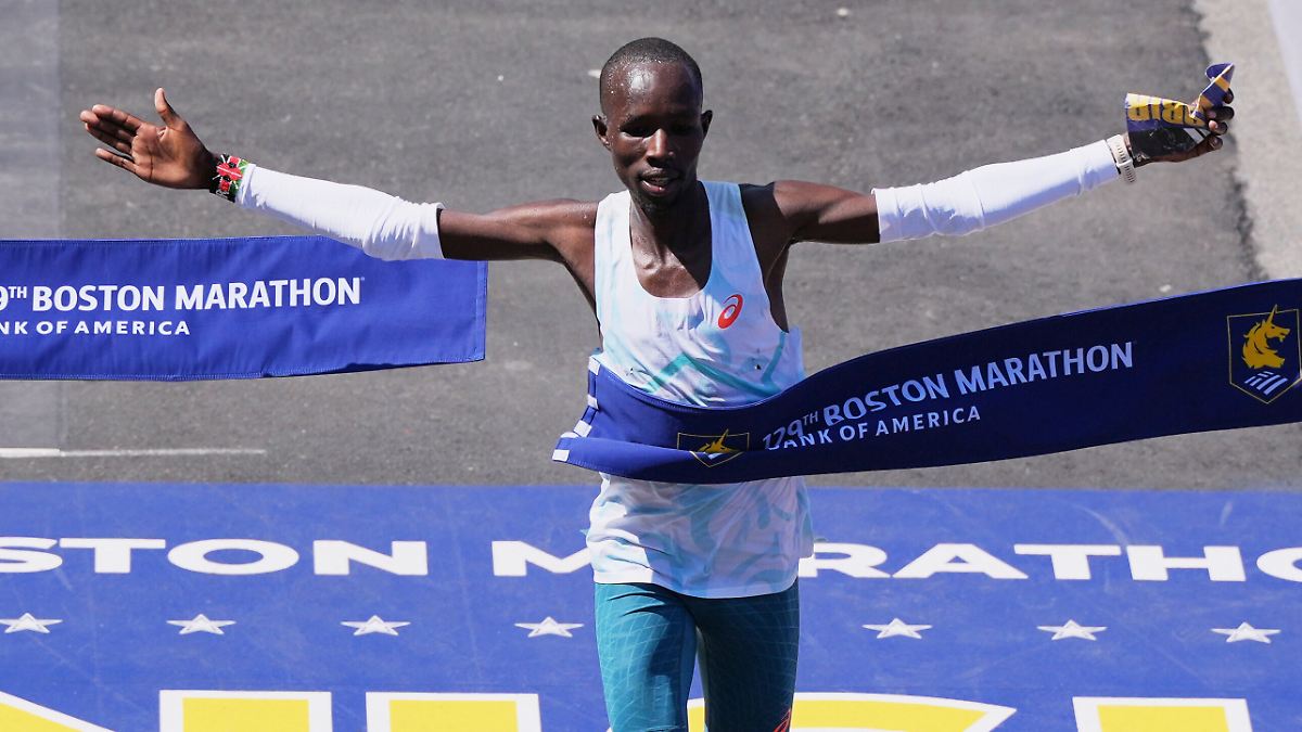 Erstes siegreiches Bruderpaar: Sieger des Boston-Marathons erreicht Historisches