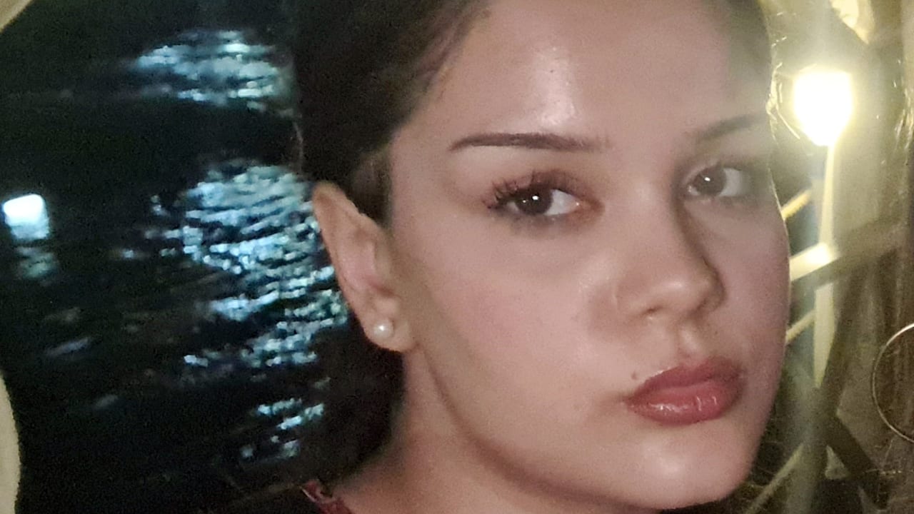 Seit Samstag in Hamburg vermisst: Polizei sucht Leyla (16) | Regional