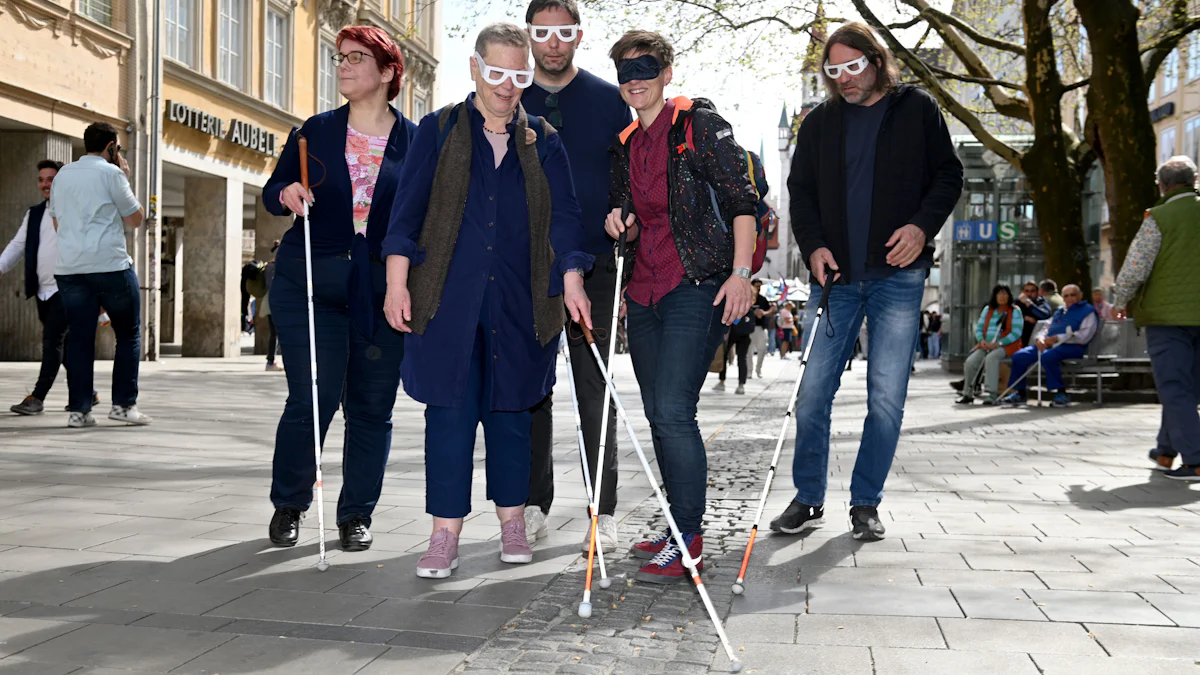 Blinde kritisieren Leitsystem in Münchner Fußgängerzone - München