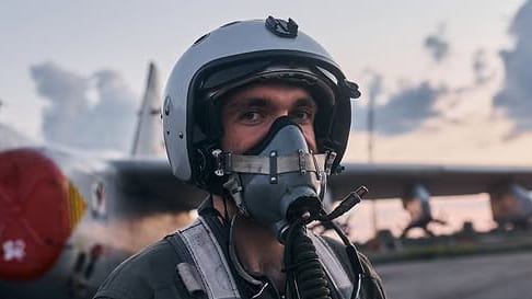 Ukraine-Krieg: Kampfjet-Pilot (26) stirbt bei Raketen-Abwehr | Politik