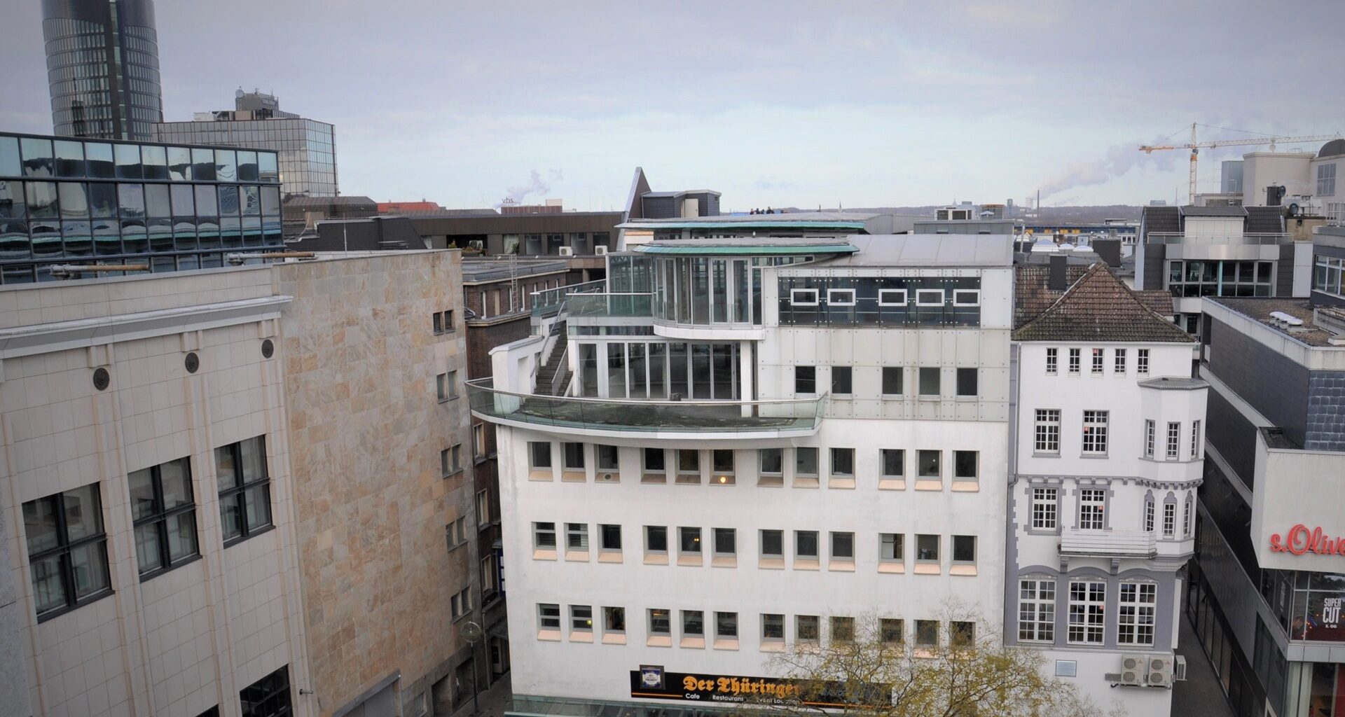 Über den Dächern von Dortmund: Das Penthouse thront über dem Alten Markt und hat eine 200 Quadratmeter große Dachterrasse.