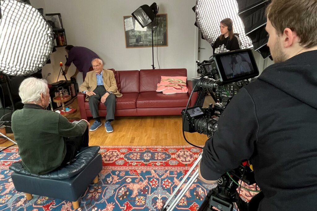 Willi Speicher im Zeitzeugengespräch mit Christoph Ebner. Der Film ist nach Fertigstellung in der Mediathek von NRWvision zu finden.