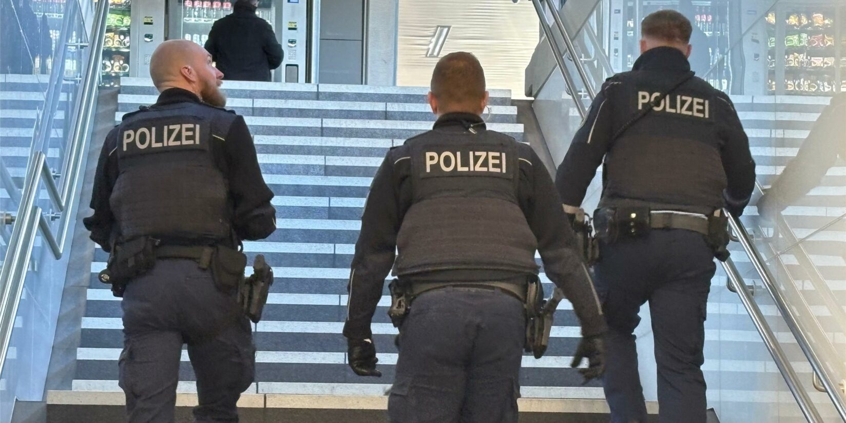 Zwei Polizisten bei Festnahme am Dortmunder Hauptbahnhof verletzt