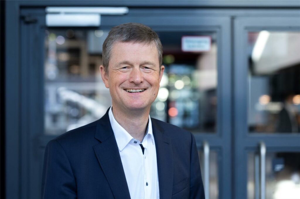 Kai Acker ist einer der Geschäftsführer des weltweit tätigen Unternehmens KHS aus Dortmund.