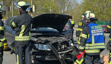 Straße in Dortmund nach Unfall einseitig gesperrt
