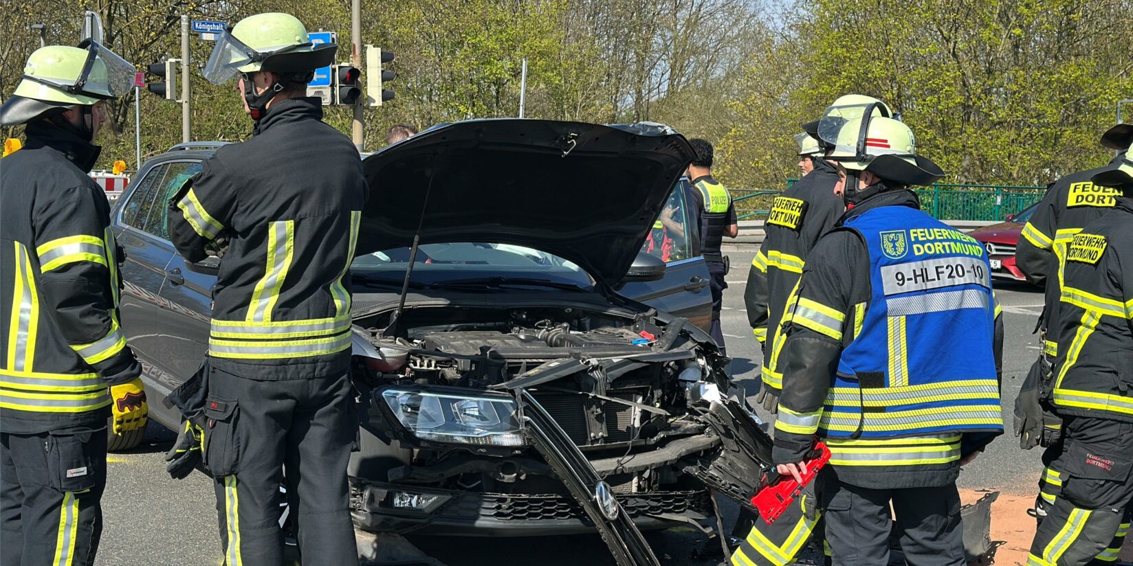 Straße in Dortmund nach Unfall einseitig gesperrt