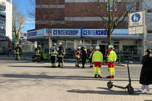 Im Centershop an der Limbecker Straße in Lütgendortmund brach am Mittwochnachmittag (9.4.) ein Feuer aus.