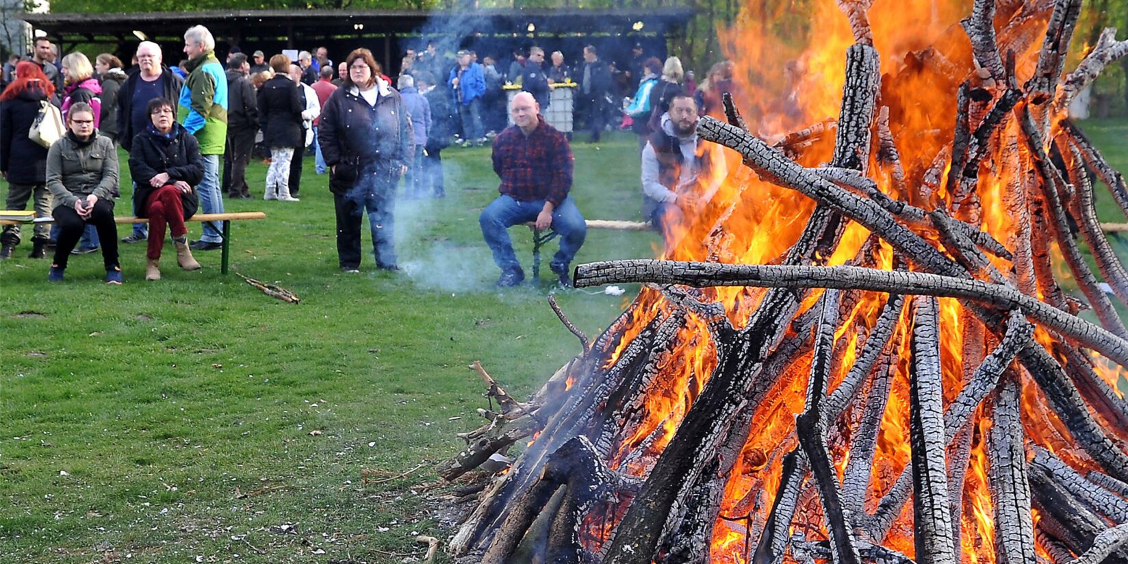 Osterfeuer in Castrop-Rauxel 2025: Alle Veranstaltungen im Überblick