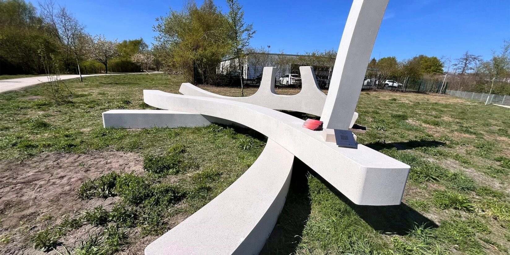 Neue Skulptur an der Kunstmeile