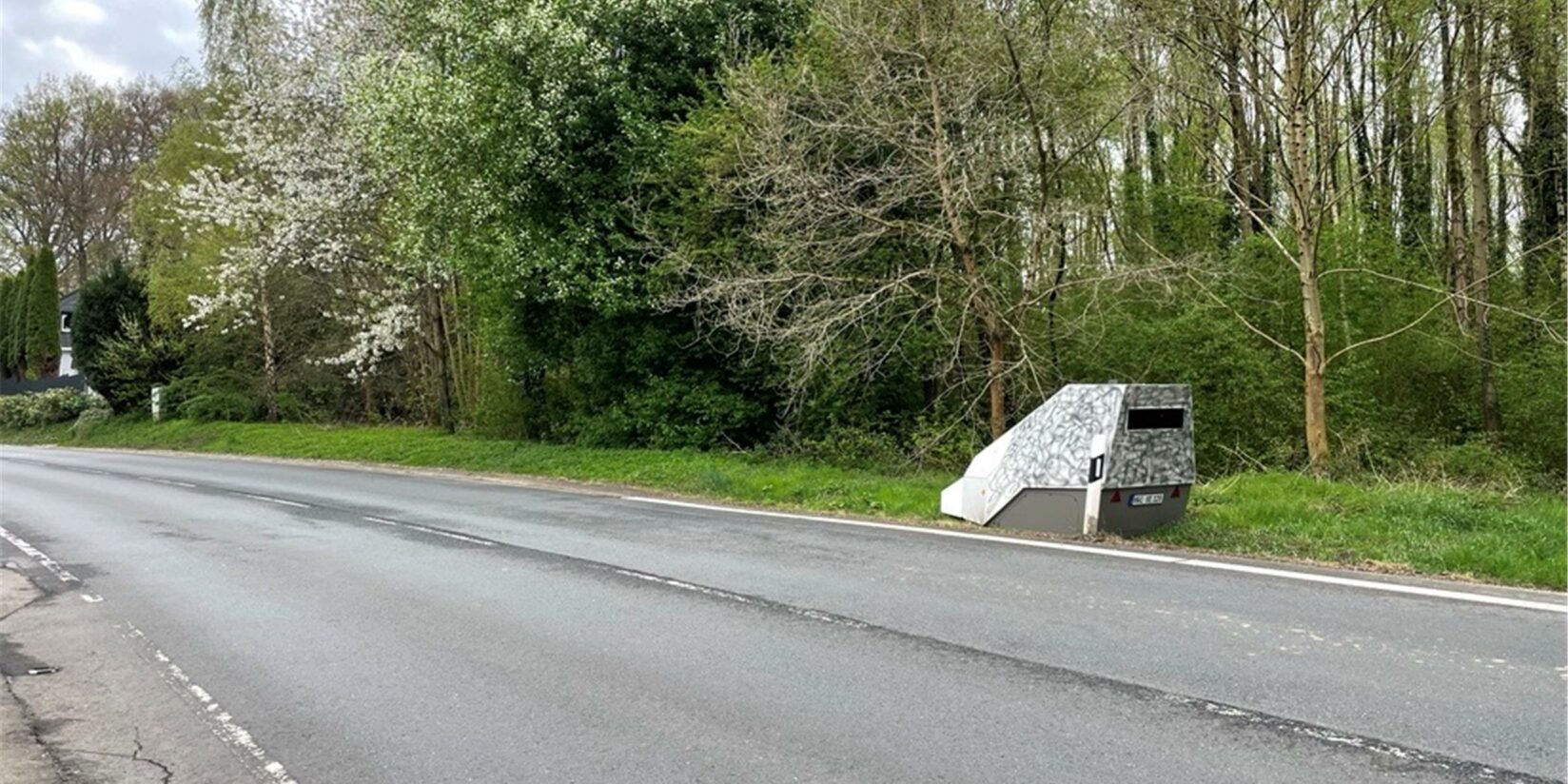 Superblitzer steht an der Stadtgrenze zu Dortmund