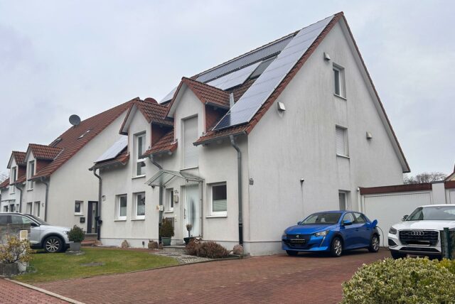 Die rechte Einfamiliendoppelhaushälfte am Messenkamp 17a wird zwangsversteigert.