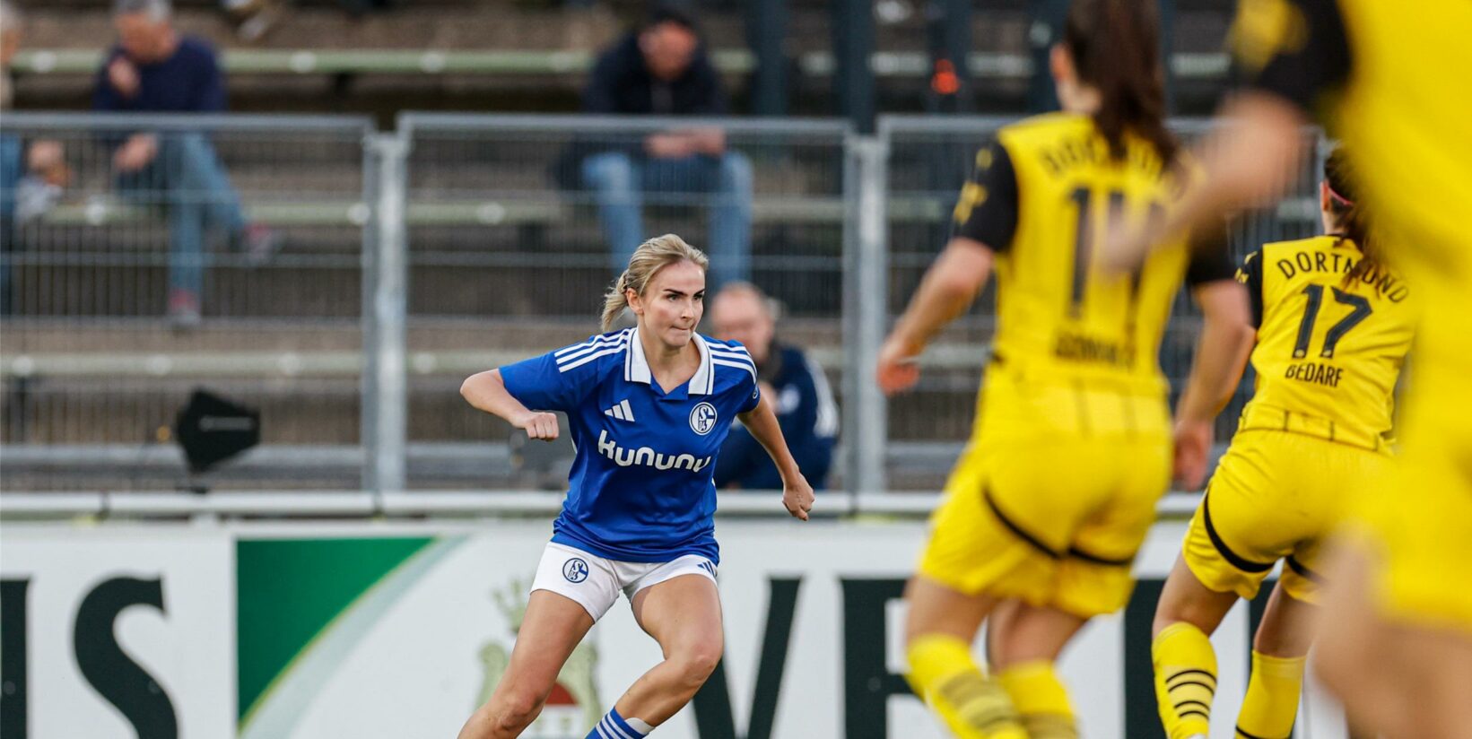 Schalker Frauen sind zuversichtlich vor Gipfeltreffen: Liveübertragung: Derby in Dortmund
