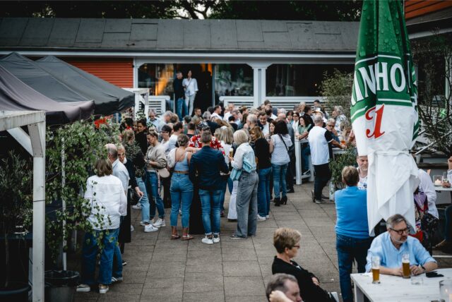 Das Parkbad Süd bei einem früheren Tanz in den Mai.