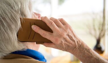 Schock-Anrufer erbeuten 18.000 Euro von Seniorin