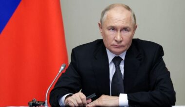 Rubel 2025 größter Gewinner zum Dollar: Putins neue Geldsorge