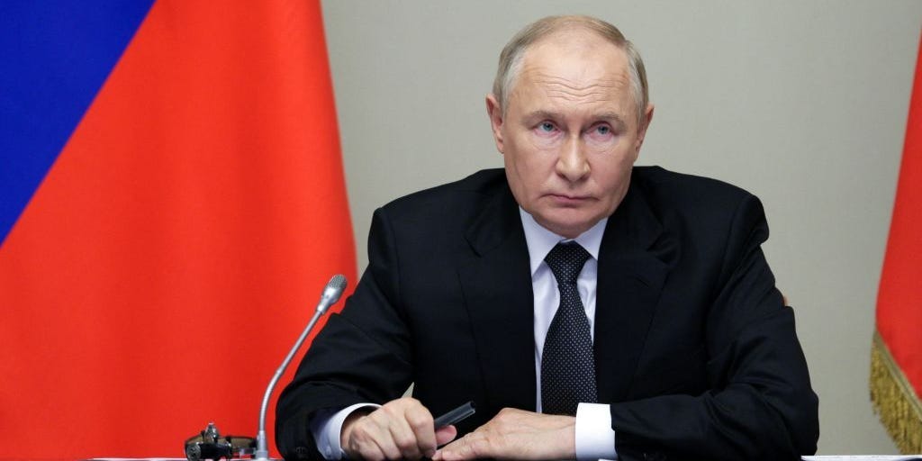 Rubel 2025 größter Gewinner zum Dollar: Putins neue Geldsorge