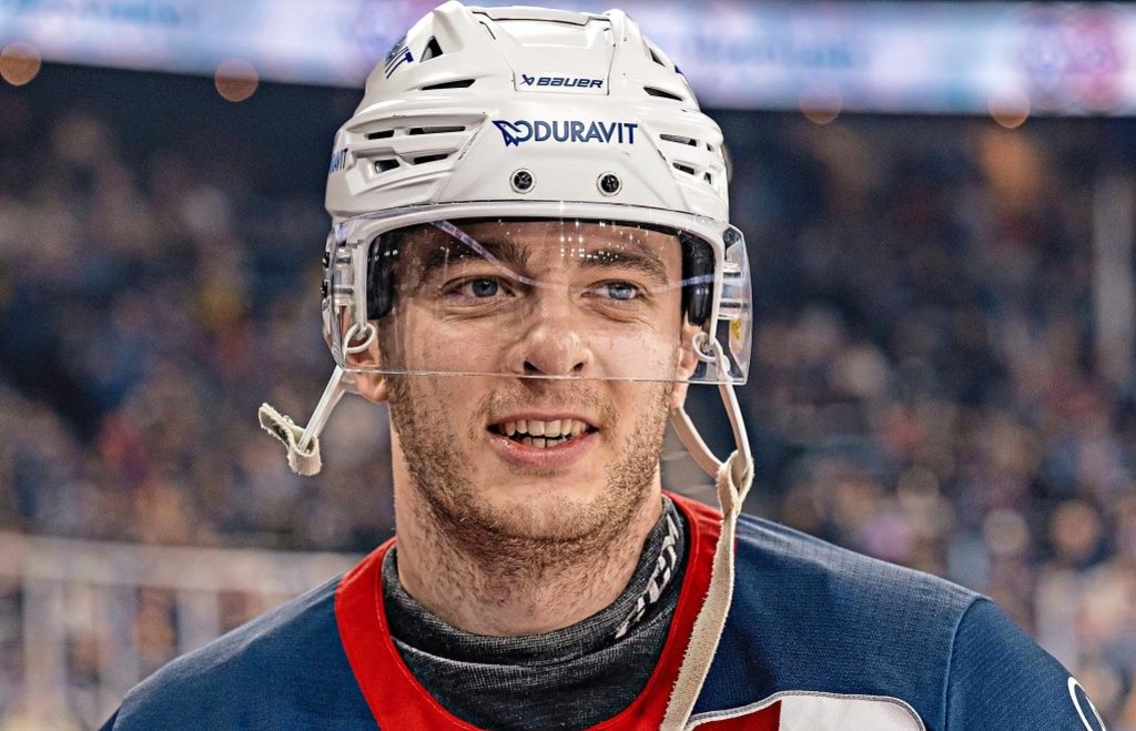Adler Mannheim verabschieden 13 Spieler – darunter die beiden gebürtigen Niederbayern Loibl und Mnich