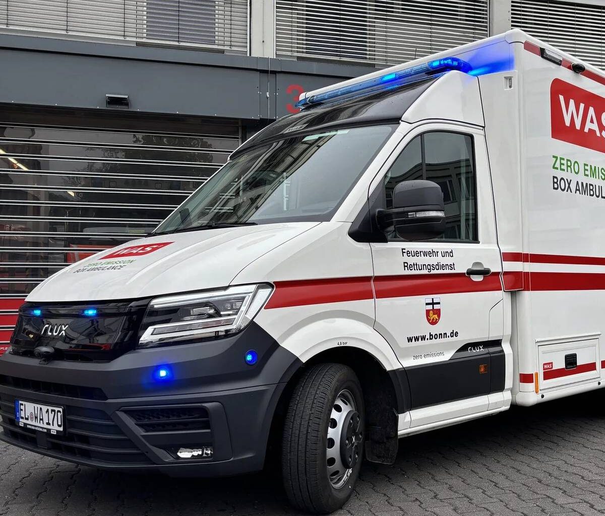 Bonn: E-Krankenwagen im Einsatz - Radio Bonn / Rhein-Sieg