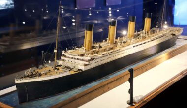 Hamburg: Titanic-Ausstellung mit Schiffs-Untergang eröffnet | Regional