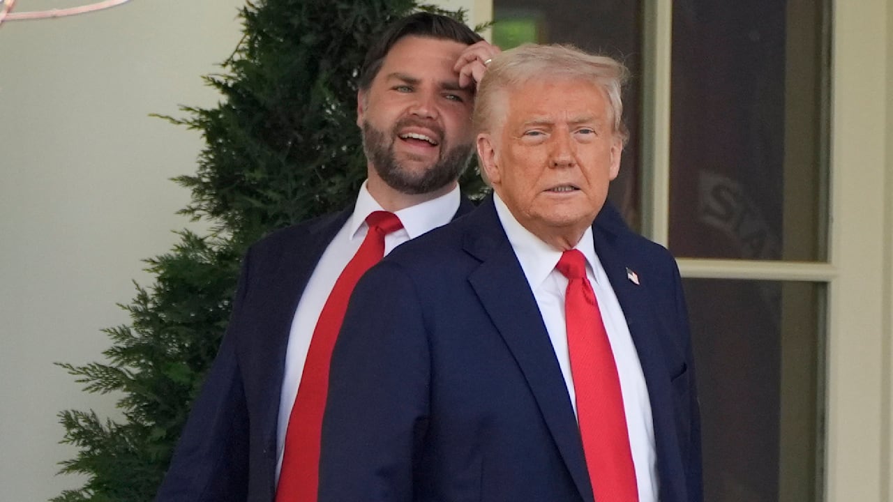 Trump präsentiert endgültiges Friedensangebot in Paris | Politik