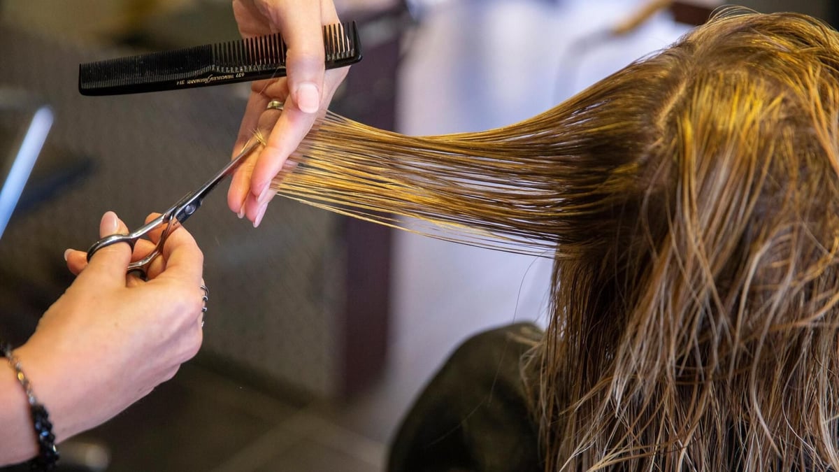 Hier eröffnet ein neuer Friseursalon, die Inhaberin ist keine Unbekannte